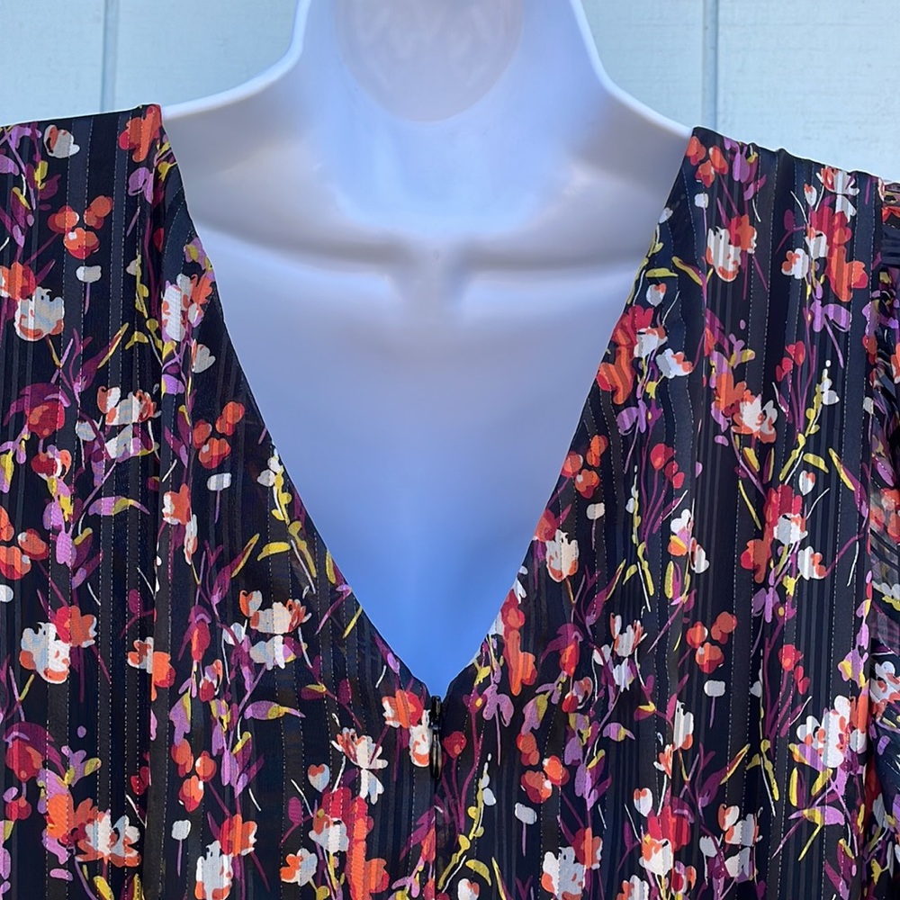 LANE BRYANT SHIMMERING FLORAL MAXI DRESS SIZE 20 - Picture 10 of 13